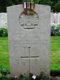 PLUMB RICHARD JOSEPH (war medals)