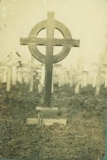 POOLE JOHN EVERED (war time cross)