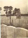 BRADLEY JOHN WILLIAM (his wife Florence visiting the grave in 1924)