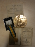 GADSBY GEORGE HENRY (victory medal, memorial plaque, soldier's small book, gun licence; donation by Alan Harrison)
