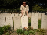 Hugh Glass (Ed Lowis, great-nephew, at his grave, April 2011)