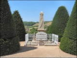 Monument aux Morts  Hurigny