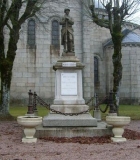 Monument aux Morts  Dun-les-Places