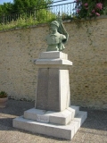 Monument aux Morts  Pervenchres