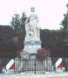 Monument aux Morts  Montluel