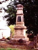 Monument aux Morts, Pradines