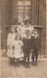 DREWETT WILLIAM JAMES (wife and children, 1914)