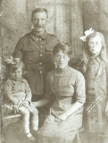 Baigent TG (1916 family portrait from left to right Marjorie,Thomas, Beatrice and Dorothy