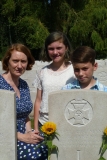Baigent TG - remembrance August 2018, his great granddaughter Louice Vincer and her children Miriam and Benedict Dodd